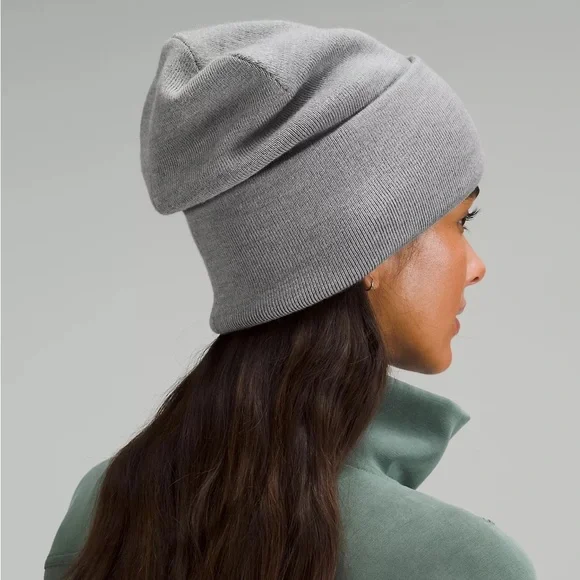 Sold! Lululemon NWT Warm Revelation Beanie L/XL SOLD other platform - Picture 2 of 8